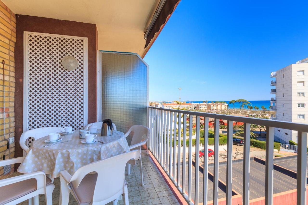 Apartamento Vora Mar 33 Cambrils Dış mekan fotoğraf